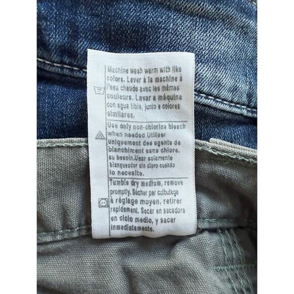 Carhartt Gray Cargo Shorts with Relaxed Fit - Picture 4 of 4